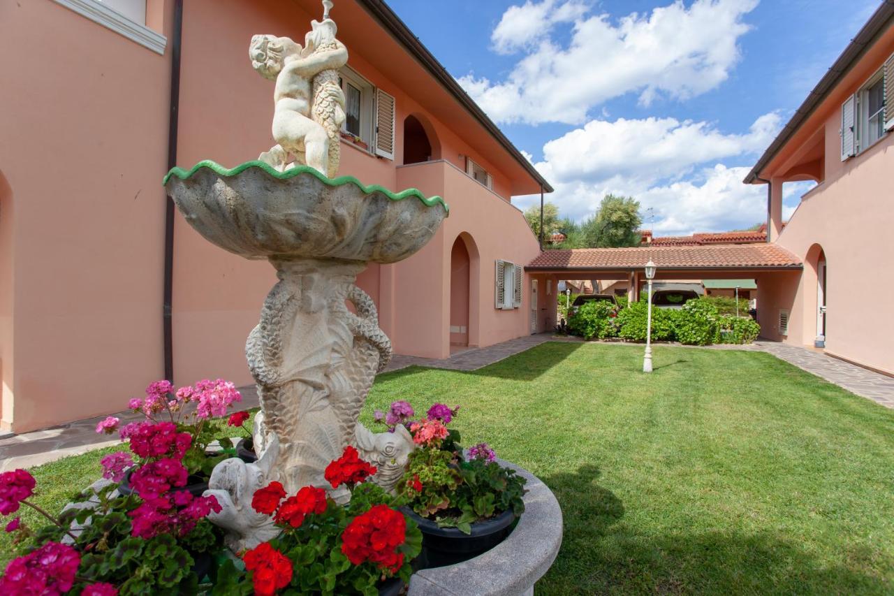 Le Colonnine San Teodoro (Sardinia)